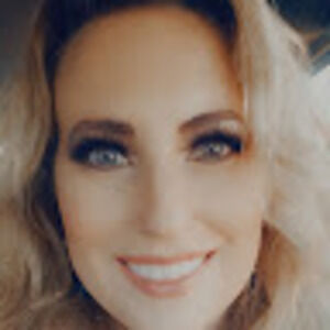 Meet your Posher, Tasha